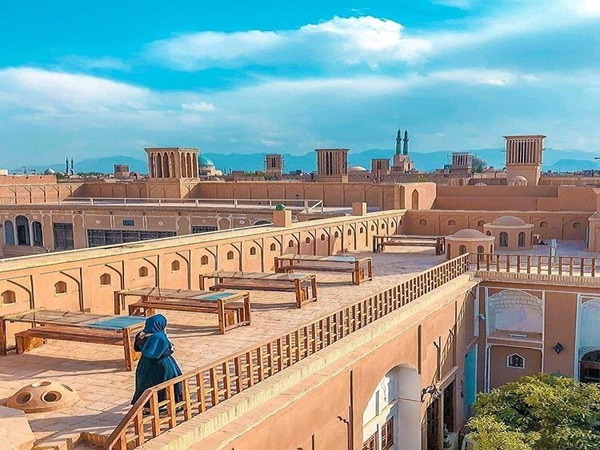 تصویر 3 از قیمت خرید تور مسافرتی یزد + فروش ویژه