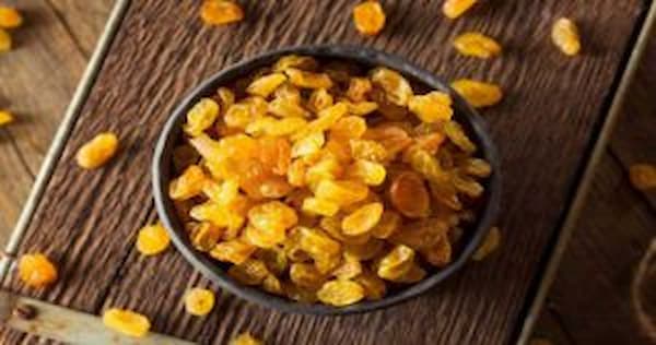 تصویر 5 از قیمت خرید کشمش طلایی کاشمر + فروش ویژه