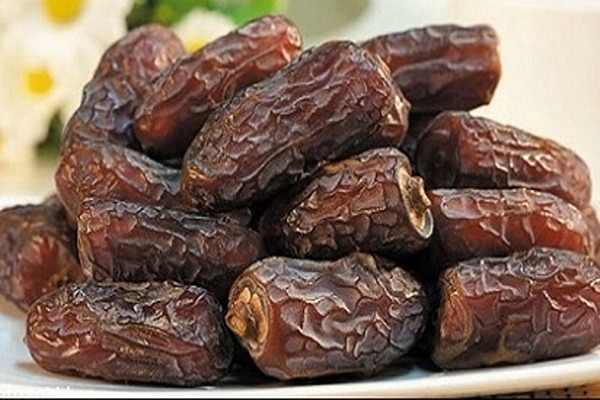 تصویر 3 از قیمت خرید خرما پیارم شیراز + فروش ویژه