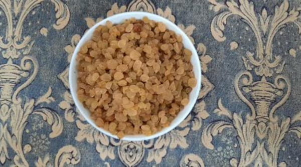 تصویر 1 از قیمت کشمش تیزابی ملایر با کیفیت ارزان + خرید عمده