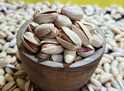 تصویر 4 از قیمت خرید پسته احمد آقایی نمکی با فروش ویژه