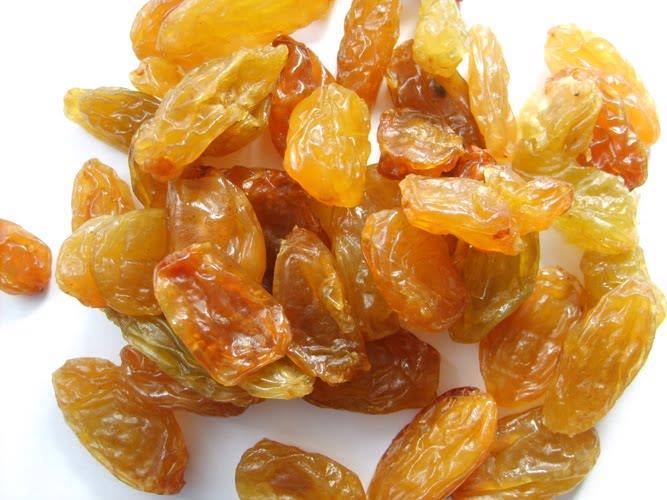 تصویر 2 از قیمت خرید کشمش گلدن ملایر عمده به صرفه و ارزان