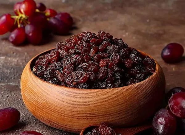 تصویر 5 از قیمت خرید کشمش پلویی قرمز + فروش ویژه