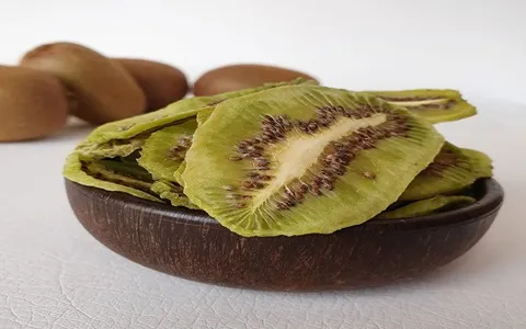 تصویر 4 از قیمت خرید میوه کیوی خشک شده عمده به صرفه و ارزان