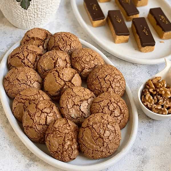 تصویر 3 از فروش شیرینی گردویی ساده + قیمت خرید به صرفه