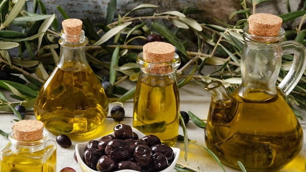تصویر 4 از خرید و قیمت روغن زیتون سبز + فروش عمده
