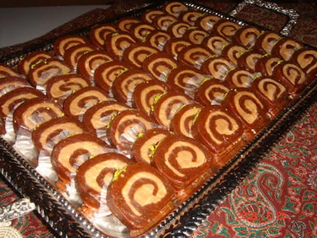 تصویر 3 از خرید و قیمت رولت خرما مجلسی + فروش عمده