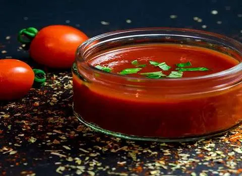 تصویر 1 از خرید رب گوجه کوچک مسافرتی + قیمت فروش استثنایی