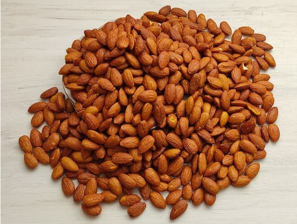 تصویر 5 از قیمت خرید بادام درختی بو داده شده + فروش ویژه