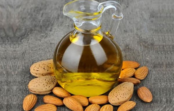 تصویر 2 از فروش روغن بادام اصل + قیمت خرید به صرفه