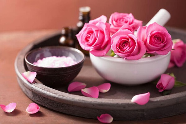 تصویر 1 از خرید عرق گل محمدی + قیمت فروش استثنایی