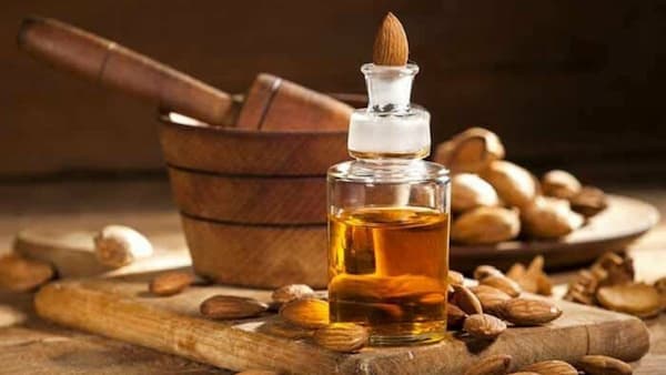 تصویر 1 از قیمت روغن بادام درختی با کیفیت ارزان + خرید عمده