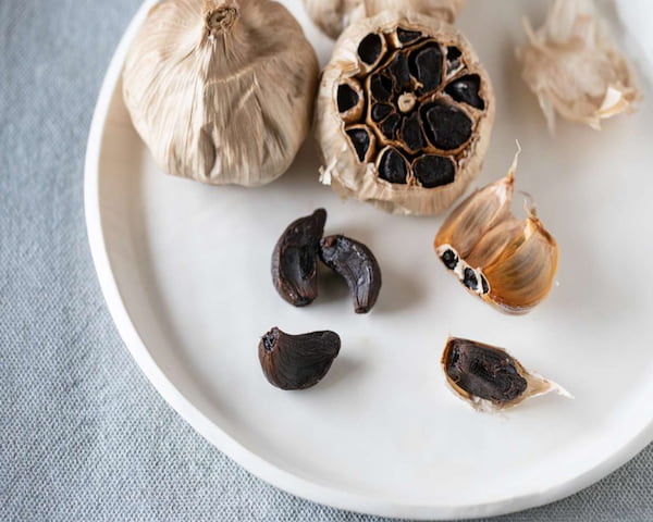 تصویر 4 از خرید و قیمت سیر سیاه غنچه + فروش عمده