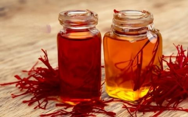 تصویر 2 از فروش مایع زعفران زرد طلایی + قیمت خرید به صرفه