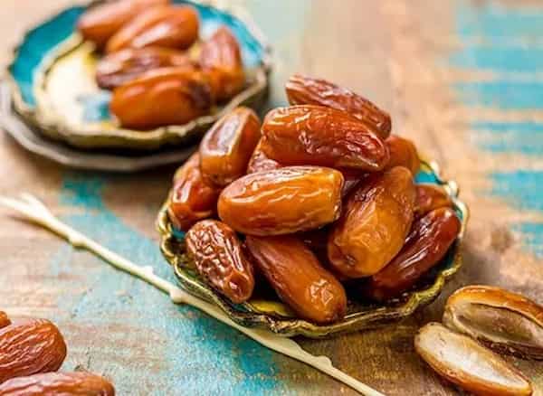تصویر 1 از قیمت خرید خرما پیارم اعلا + فروش ویژه