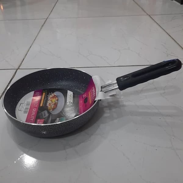 تصویر 2 از فروش ماهیتابه عروس سایز ۲۶ + قیمت خرید به صرفه
