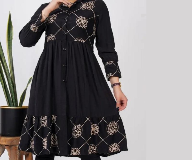تصویر 5 از قیمت خرید مانتو دیپلمات پایین تور + فروش ویژه