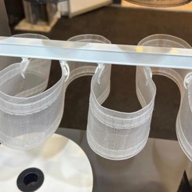 تصویر 2 از خرید نوار پرده مینیمال شیشه ای + قیمت فروش استثنایی