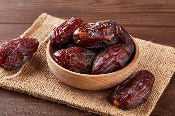 تصویر 3 از قیمت خرید خرما مضافتی ۷۰۰ گرمی + فروش ویژه