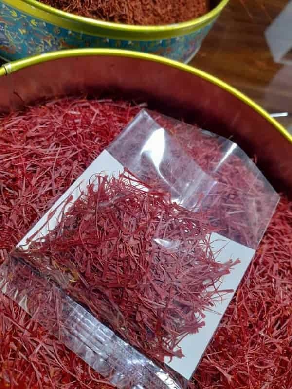 تصویر 5 از قیمت زعفران 4 گرمی + خرید عمده