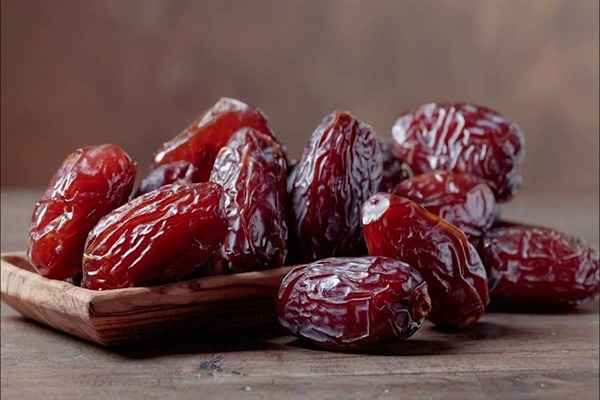 تصویر 4 از قیمت خرما زاهدی ایرانی + خرید عمده