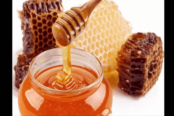 تصویر 5 از قیمت عسل طبیعی چند گیاه + فروش عمده