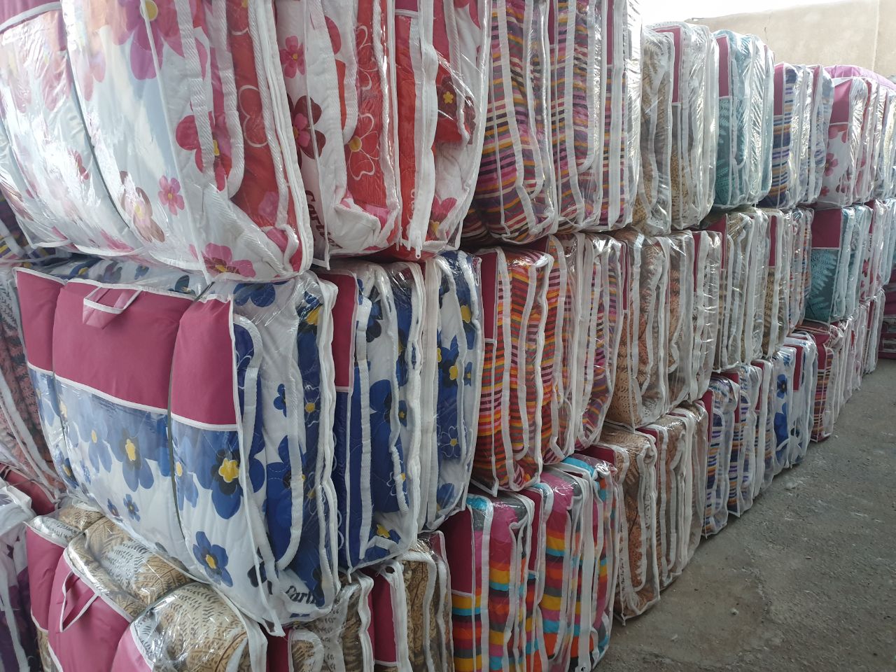 تصویر 1 از کارخانه تولیدی تشک مسافرتی اصفهان رادمان