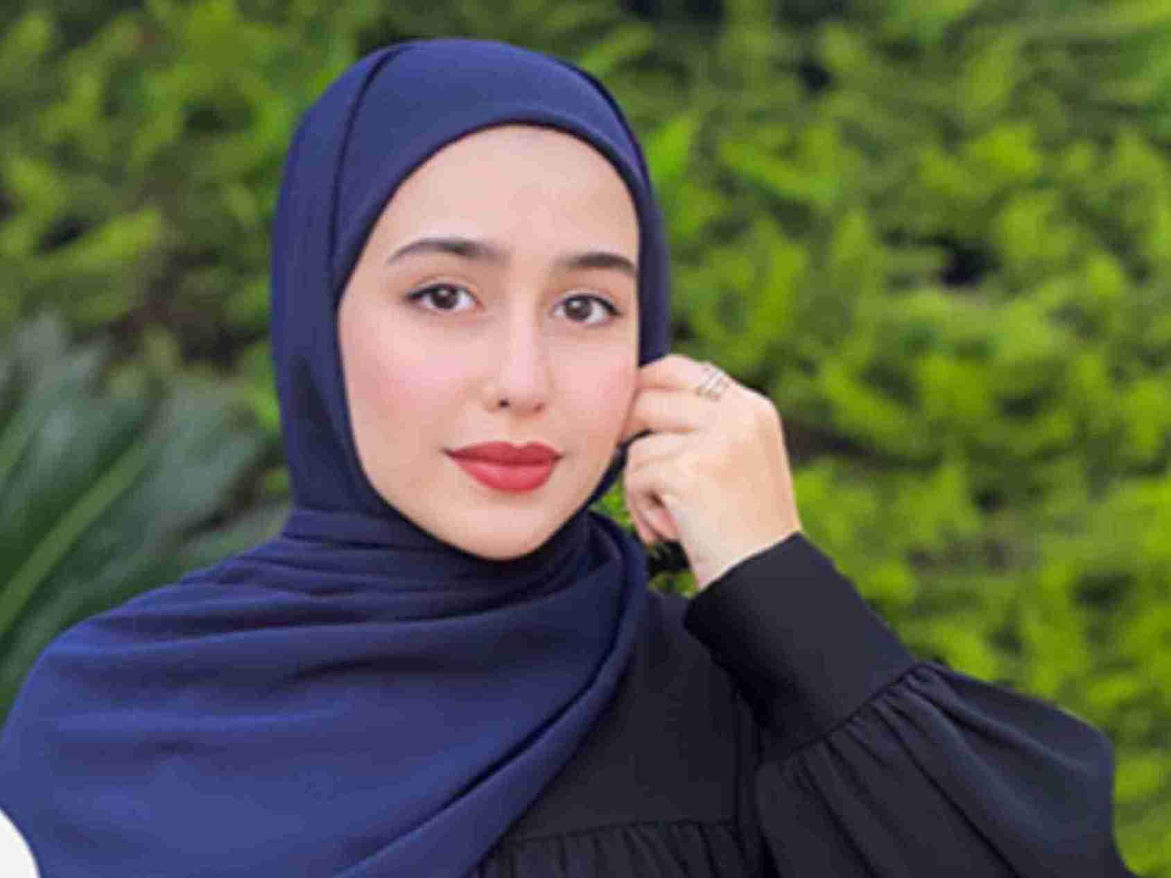 تصویر 3 از قیمت خرید شال حجاب کلاه دار + فروش ویژه