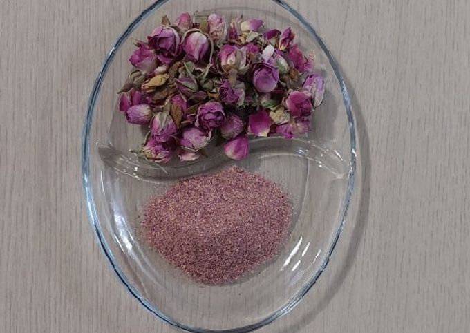 تصویر 2 از پودر گل محمدی طلای صورتی ایران برای بازار جهانی