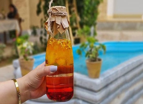 خرید عمده عرق بیدمشک + با قیمت باور نکردنی