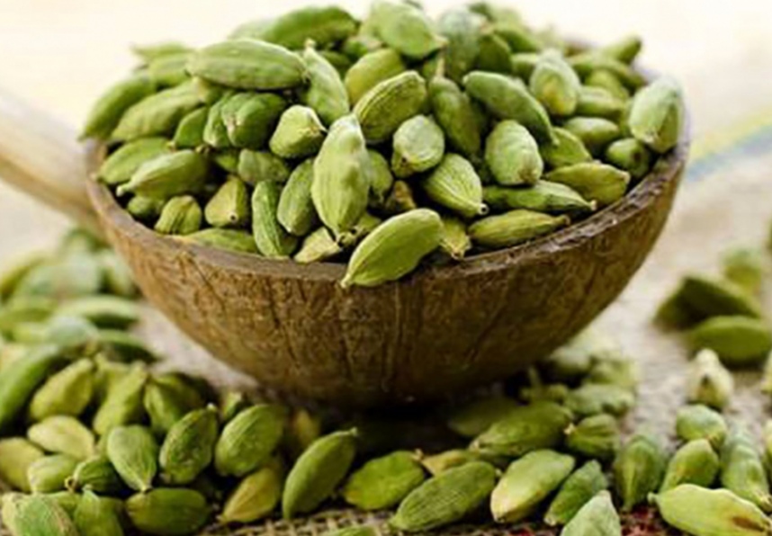 تصویر 3 از خرید و قیمت مناسب عرق هل غلیظ با کیفیت