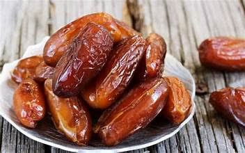 تصویر 5 از خرما پیارم زرد فروش ویژه