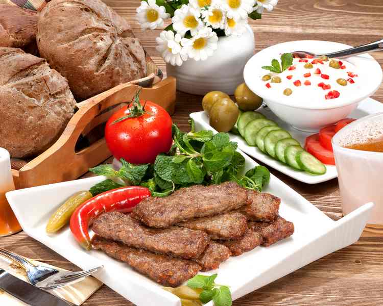 تصویر 2 از قیمت کباب لقمه ممتاز ۷۰% گوشت ۶ عددی