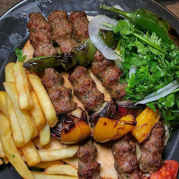 تصویر 3 از قیمت کباب لقمه ممتاز ۷۰% گوشت ۶ عددی