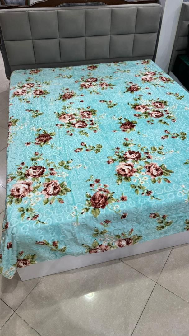 تصویر 2 از فروش پتوی مسافرتی گلناز به قیمت اقتصادی