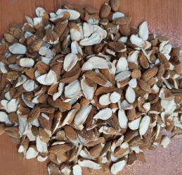 تصویر 1 از قیمت بادام شکسته مامایی + فروش فوق العاده