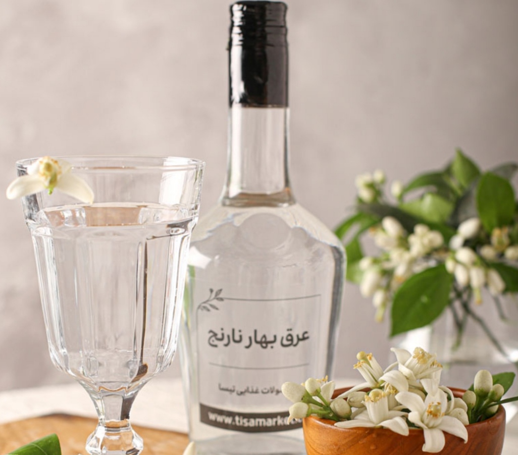 تصویر 1 از قیمت فروش استثنایی عرق بهار نارنج + خرید باورنکردنی بهارنارنج