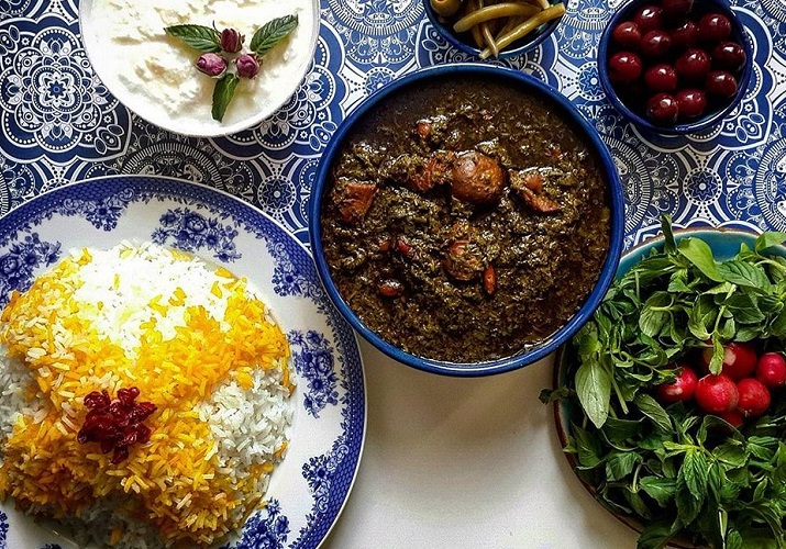 سبزی خورشتی