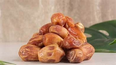 تصویر 3 از خرید عمده انواع خرما زاهدی پشتکوه با قیمت ویژه