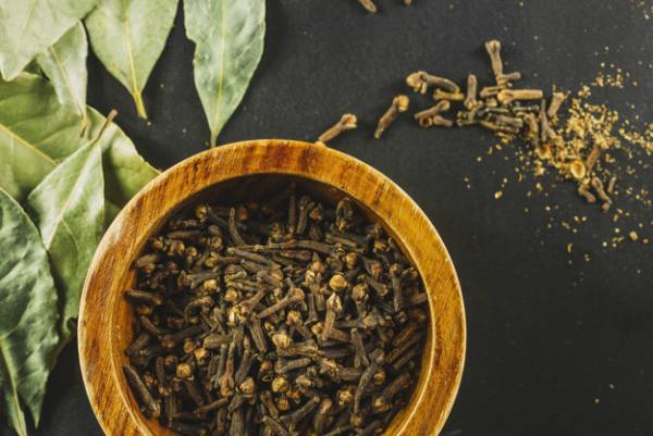 تصویر 1 از میخک با کیفیت؛ قیمت رقابتی برای صادرات و داروسازی