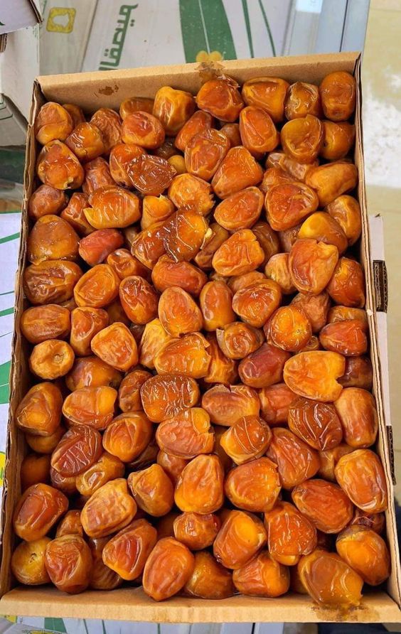 تصویر 4 از قیمت خرما زاهدی درجه یک صادراتی