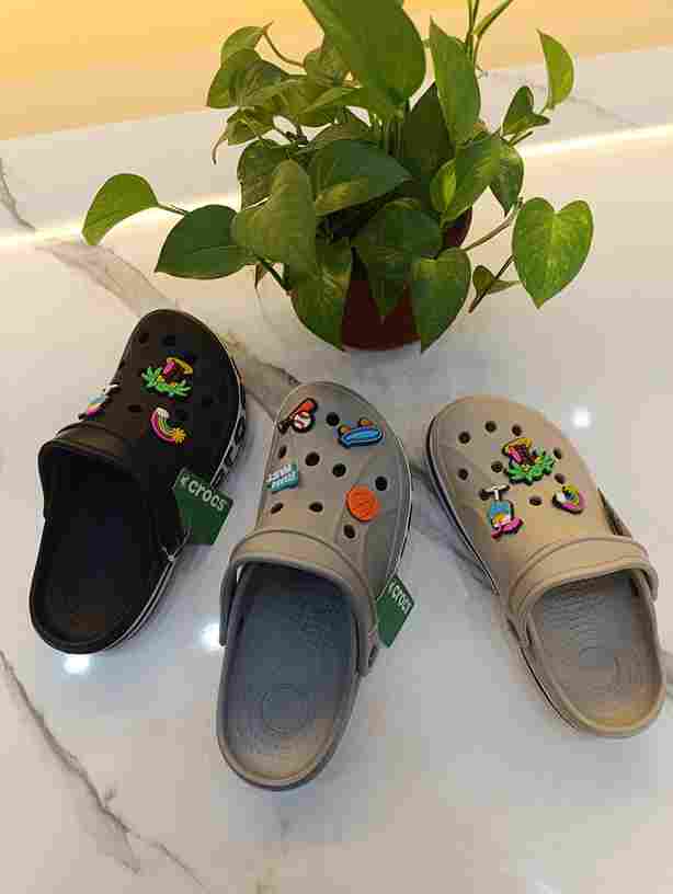 تصویر 3 از خرید عمده دمپایی مردانه فانتزی + قیمت باورنکردنی
