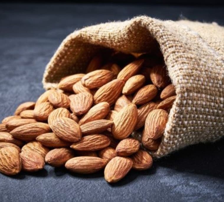 تصویر 2 از مغز بادام درختی مرغوب و ارگانیک ایرانی
