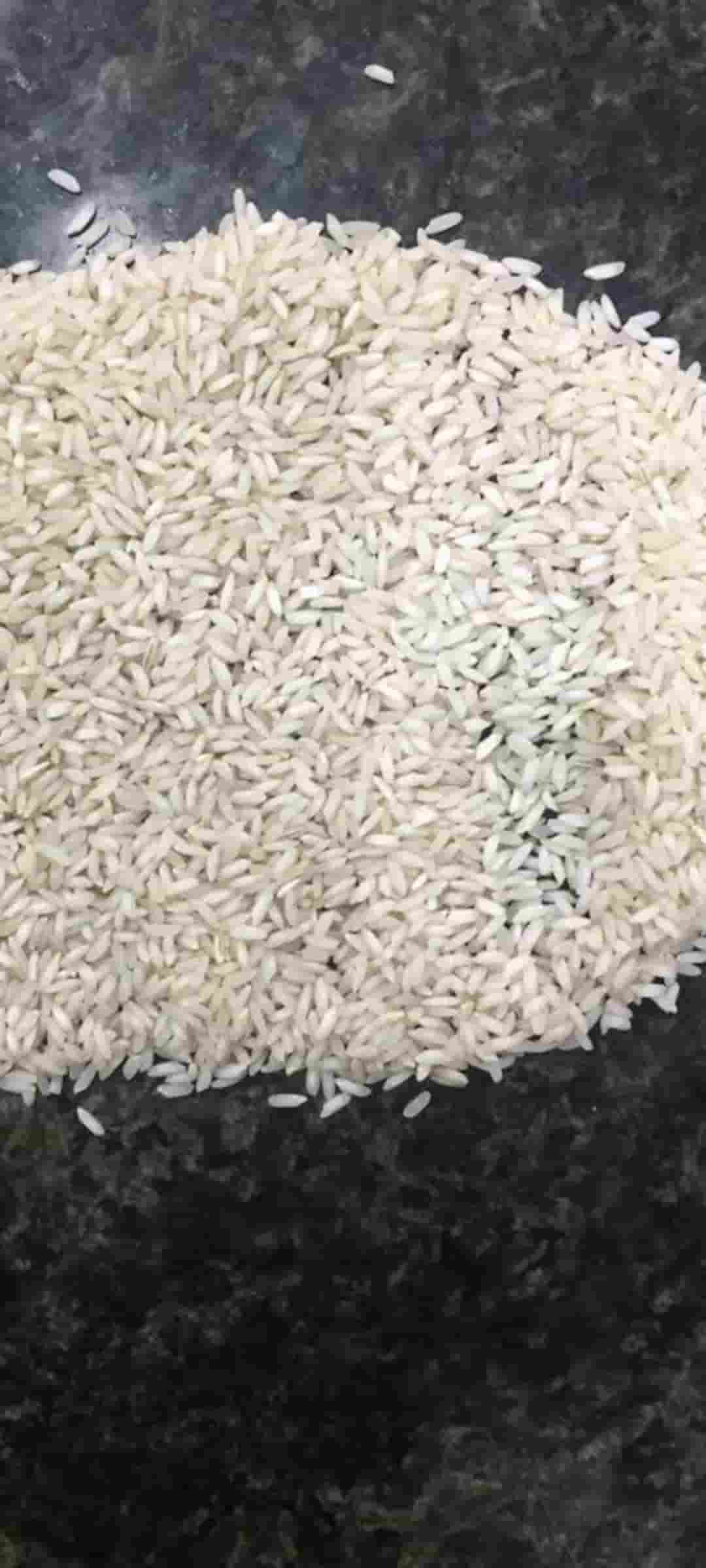 تصویر 2 از قیمت خرید برنج عنبر بو درجه یک میان آب