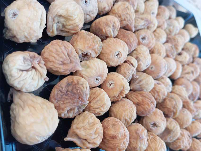 تصویر 1 از فروش انجیر استهبان در شیراز درجه یک و کاملاً گوشتی