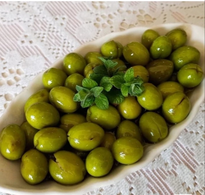 تصویر 4 از زیتون شکسته سنتی طارم + خرید