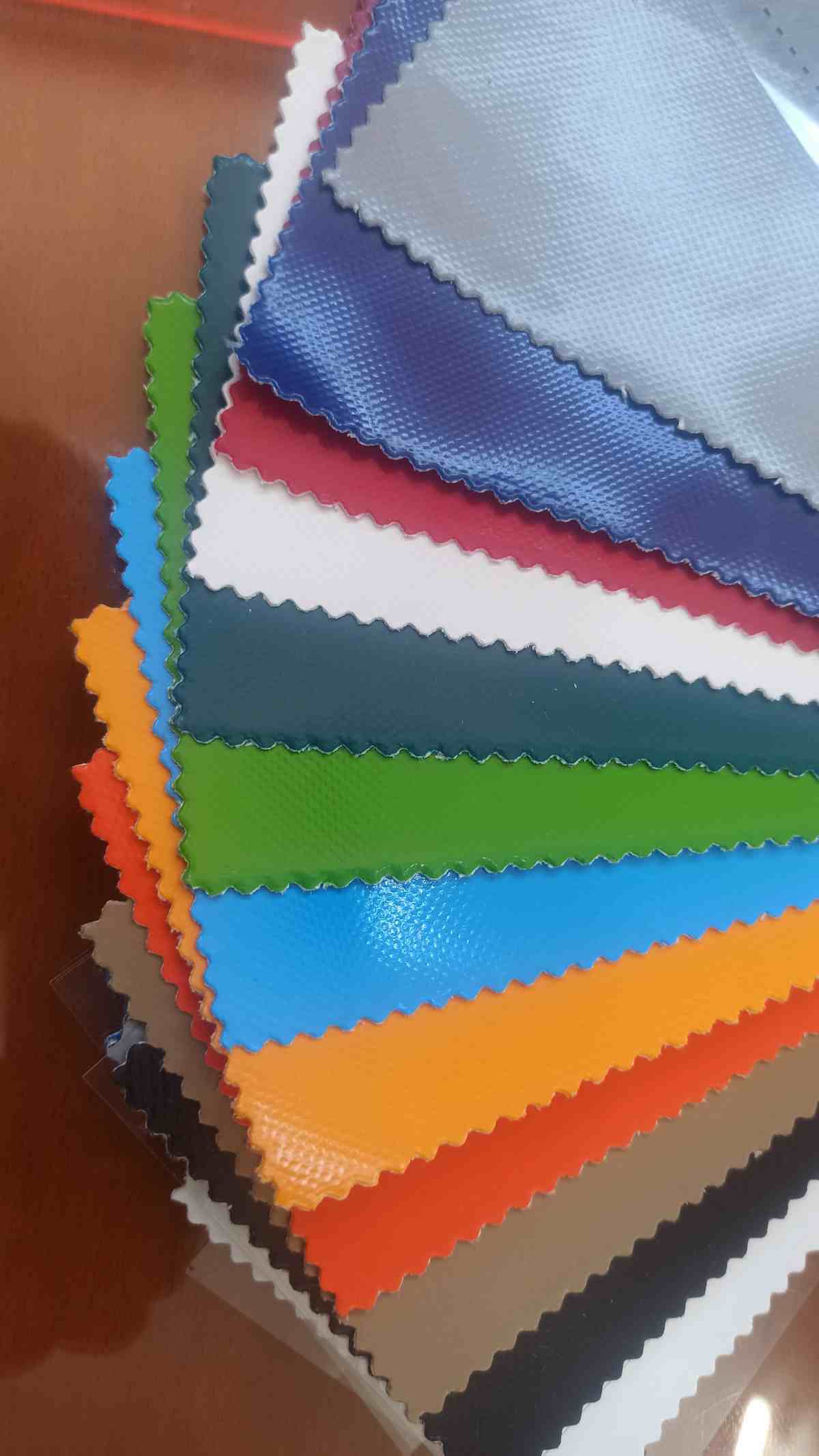 مشمع کانتینری روکش کامیون ها چادر کامیون سایبان ها