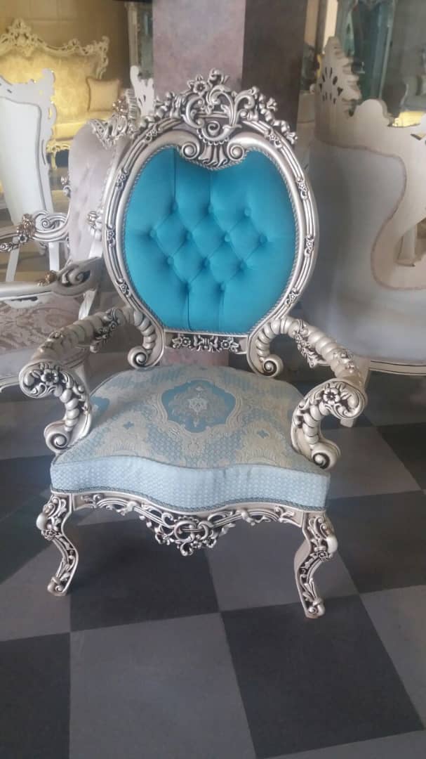 تصویر 4 از مبلمان دسته چوبی منبط دار تولید شده از چوب گردو