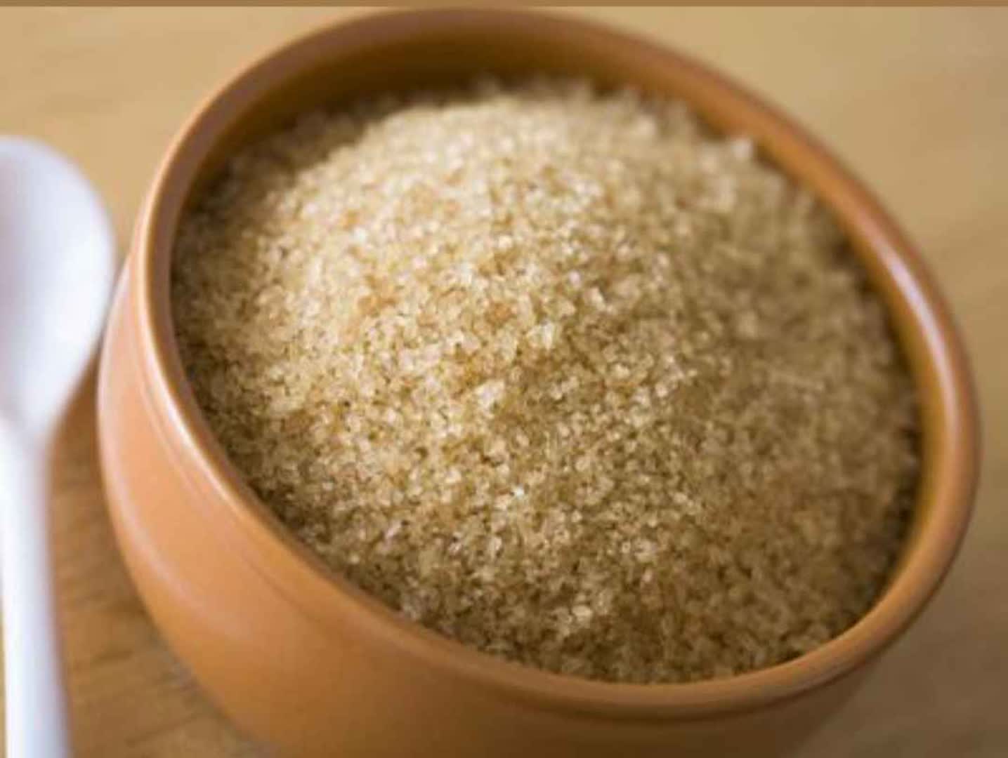 تصویر 1 از شکر قهوه ای میرزا کوچک خان ارزان