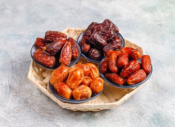 تصویر 2 از قیمت خرما مضافتی ارگانیک مانادیت + فروش عمده